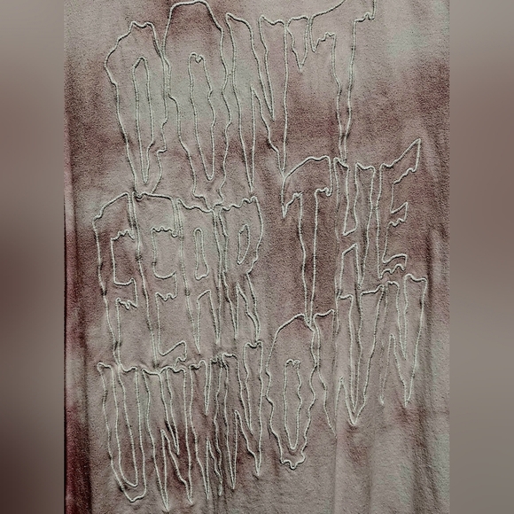 Men's Topman Distressed 'Unknown' Tee T-Shirt - Picture 6 of 8